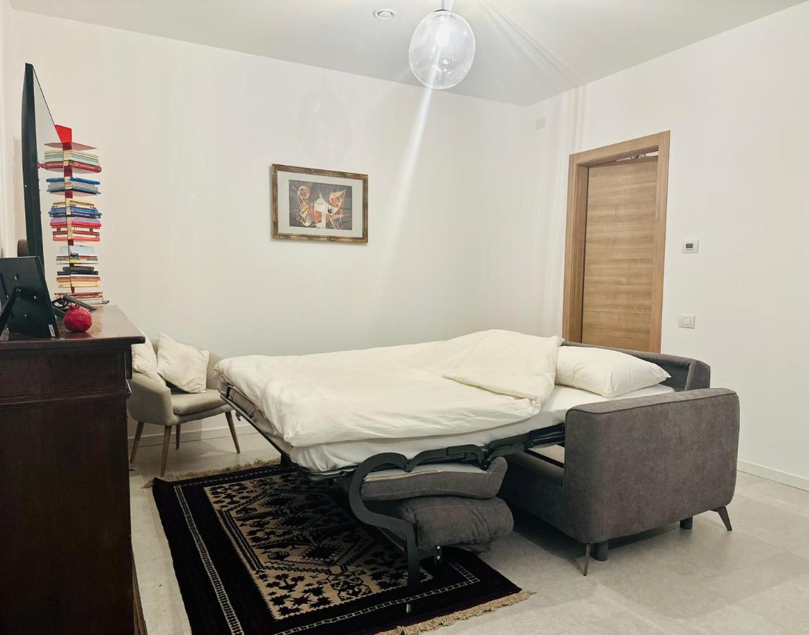 La Casa Di Ada Apartment Изео Екстериор снимка